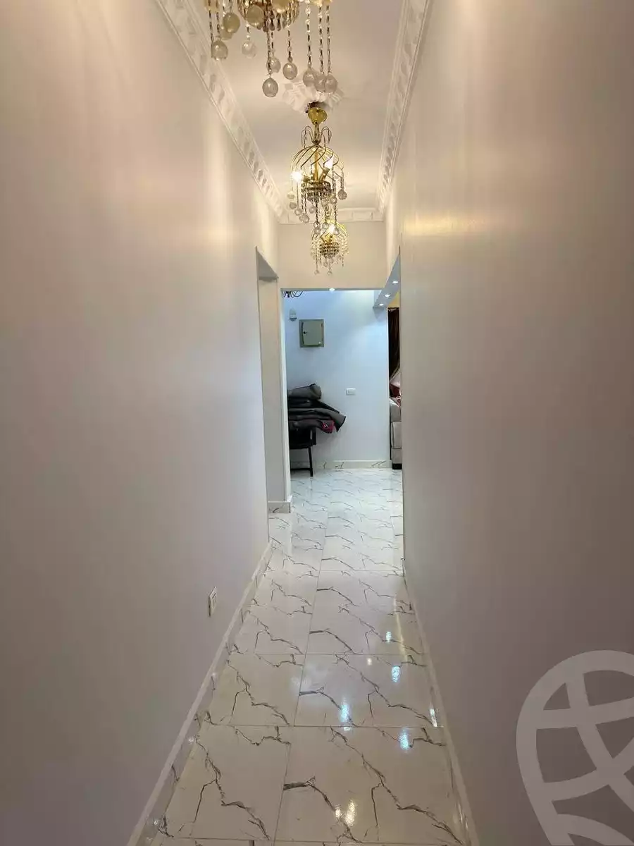 https://aqarmap.com.eg/ar/listing/5652197-for-sale-cairo-6th-of-october-central-axis
