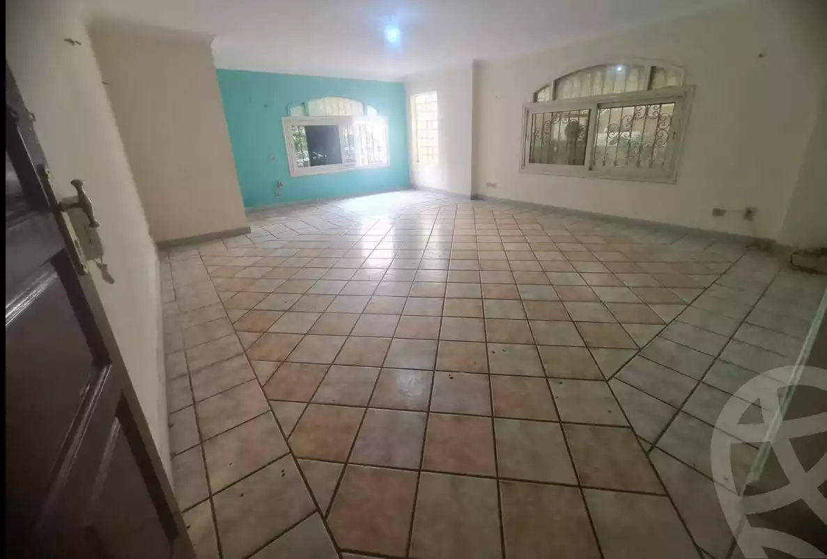 https://aqarmap.com.eg/en/listing/5652553-for-rent-cairo-mokattam-lhdb-l-ly-shareaa-9