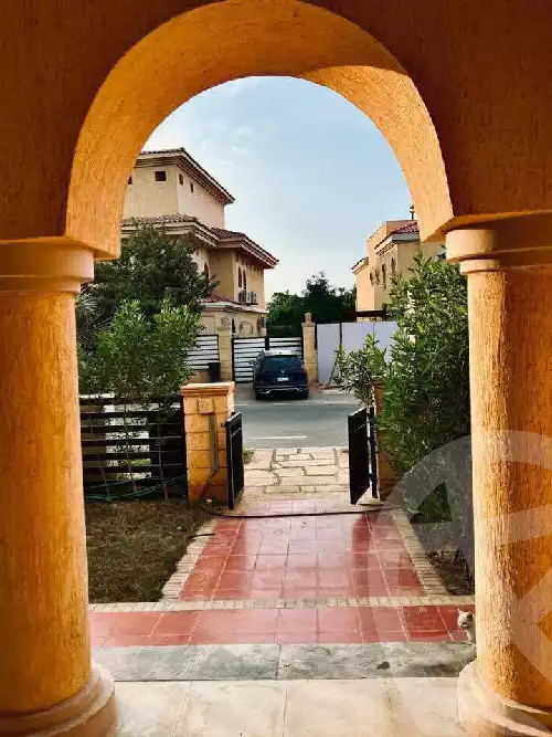 https://aqarmap.com.eg/en/listing/5653673-for-sale-cairo-new-cairo-madinaty-lmntq-lthnyh-fylt-group-11