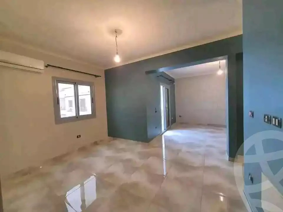 https://aqarmap.com.eg/en/listing/5655473-for-sale-cairo-mokattam-el-hadabah-el-wosta-compounds-vittoria-compound-seven-stars