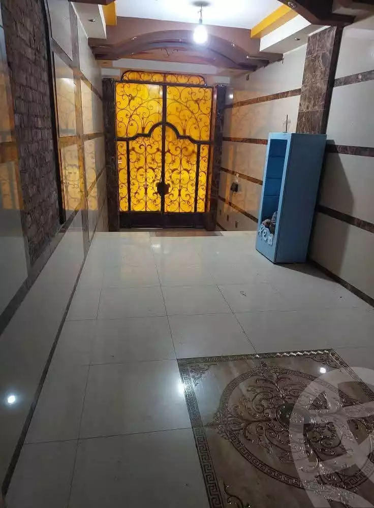 https://aqarmap.com.eg/en/listing/5656153-for-sale-sharqia-zagazig-zagazig-city-tolba-awaida-st