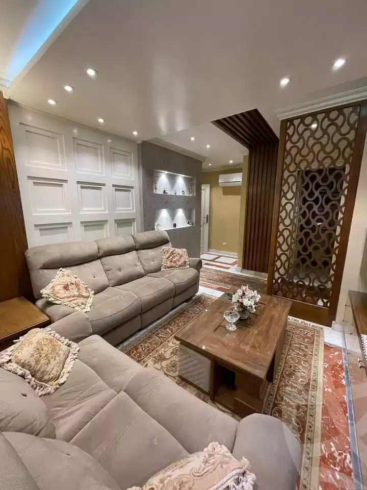 https://aqarmap.com.eg/ar/listing/5657313-for-sale-alexandria-camp-cesar-el-gaish-rd