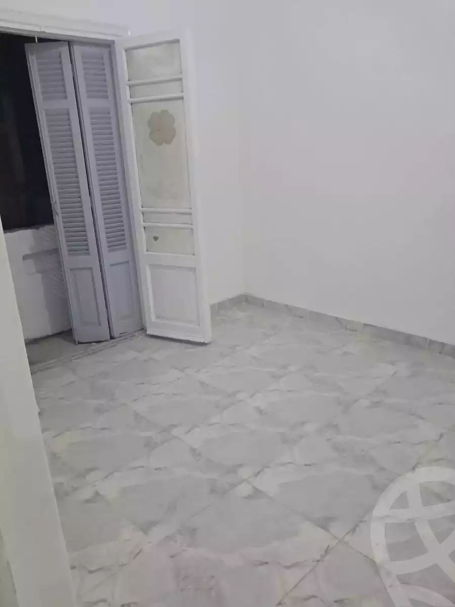 https://aqarmap.com.eg/en/listing/5659837-for-sale-alexandria-bahray-el-anfoshy-ismail-sabry-st