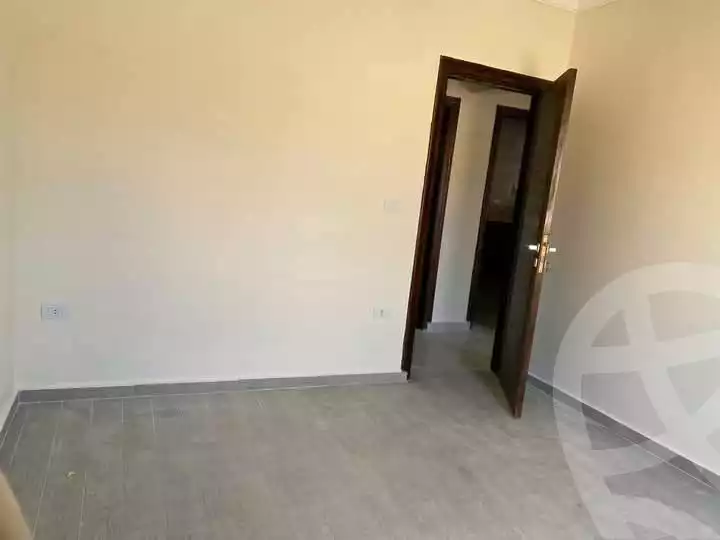 https://aqarmap.com.eg/en/listing/5660193-for-rent-cairo-mokattam-lhdb-l-ly