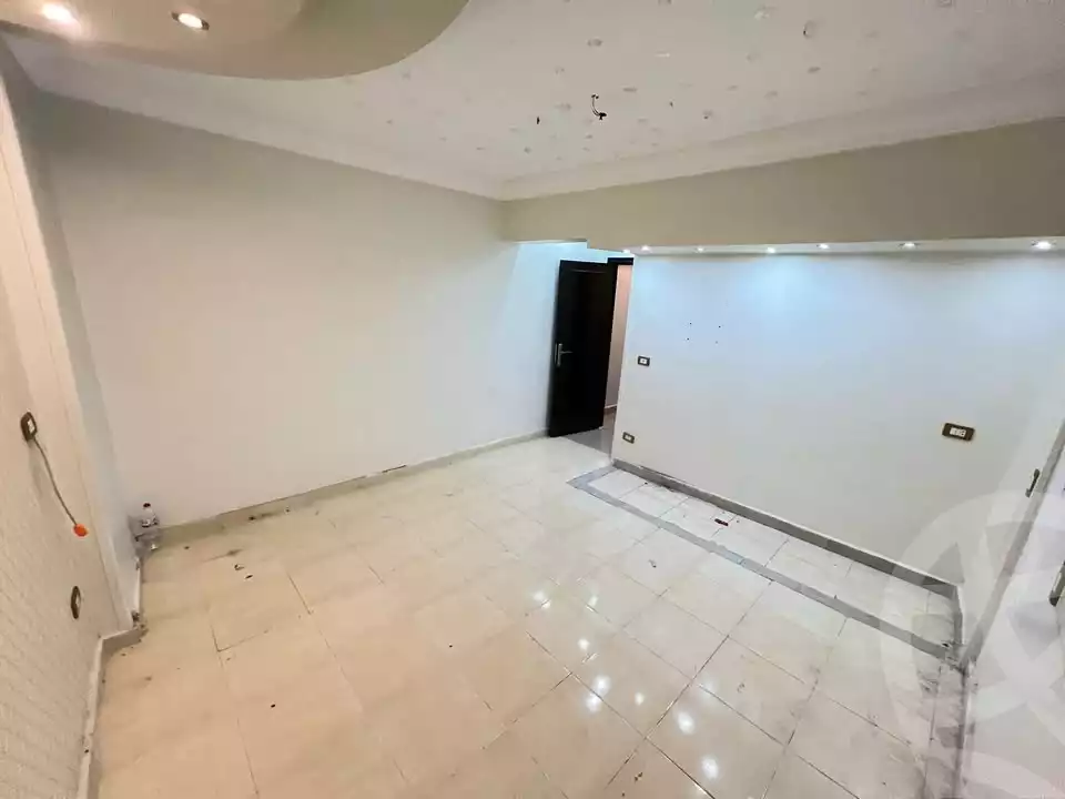 https://aqarmap.com.eg/ar/listing/5660677-for-sale-alexandria-zezenia-ibrahim-el-attar-st