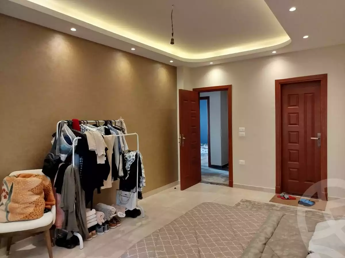 https://aqarmap.com.eg/en/listing/5649033-for-sale-cairo-new-cairo-compounds-kmbwnd-lnkhyl