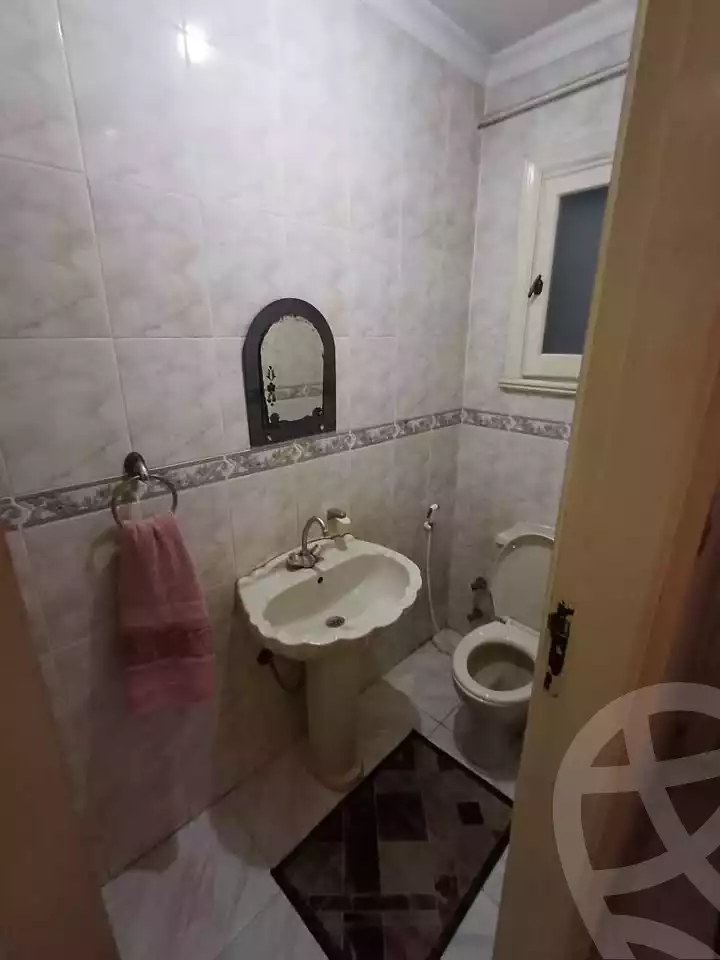 https://aqarmap.com.eg/en/listing/5663009-for-sale-alexandria-ganaklis