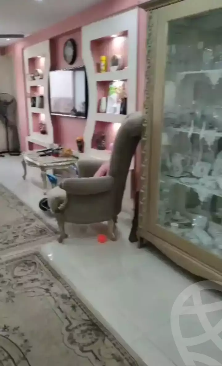 https://aqarmap.com.eg/ar/listing/5663360-for-sale-cairo-el-haram-el-maryotya-zaghloul-st