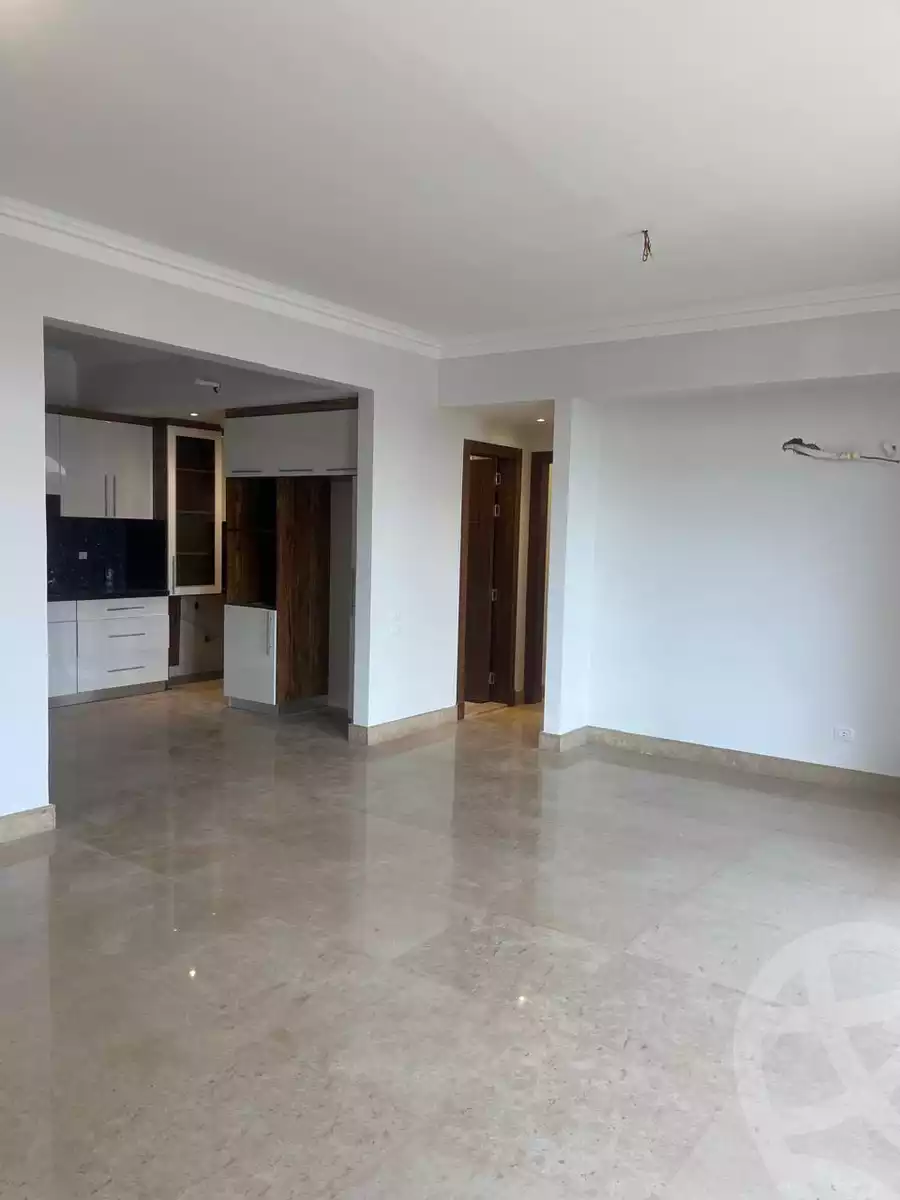 https://aqarmap.com.eg/en/listing/5663502-for-rent-cairo-new-cairo-compounds-hyde-park-centre-ville-hyde-park