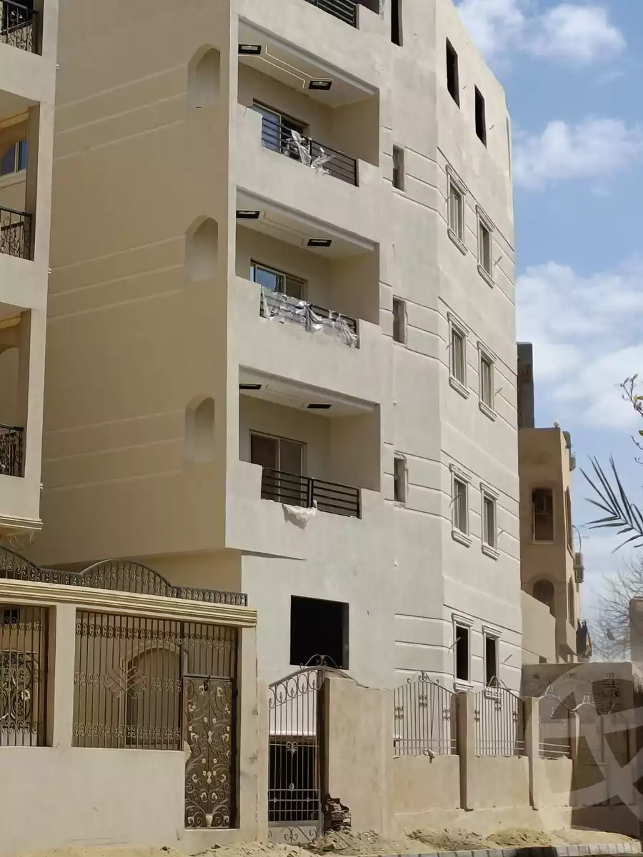https://aqarmap.com.eg/en/listing/5663602-for-sale-cairo-new-cairo-compounds-gardenia-hights-abo-el-hawl