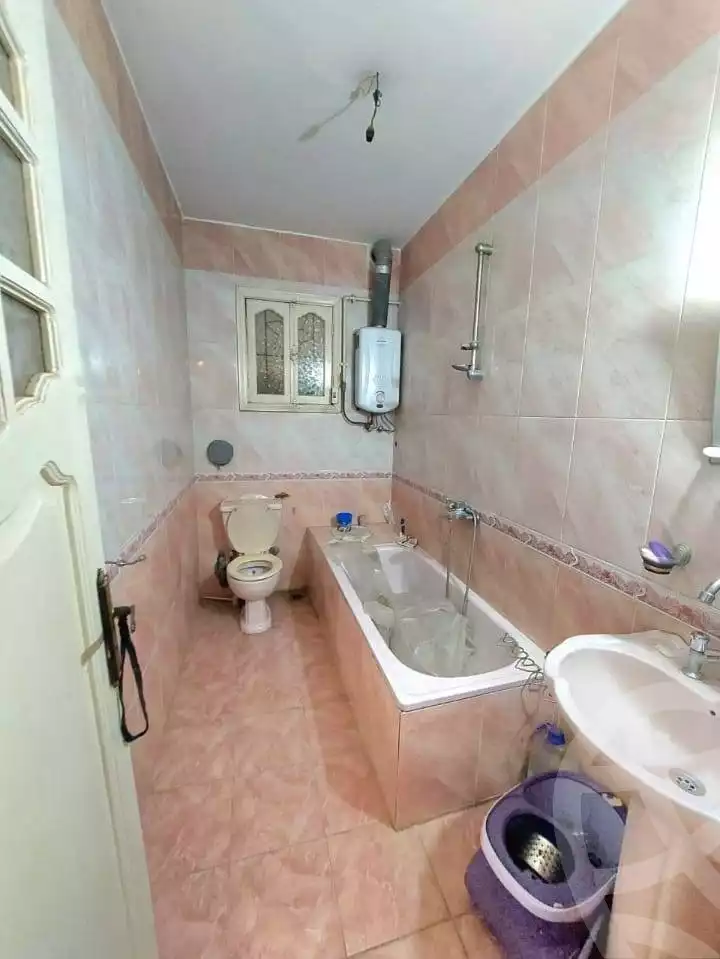 https://aqarmap.com.eg/en/listing/5663808-for-sale-cairo-mokattam-lhdb-l-ly-hay-el-ashgar