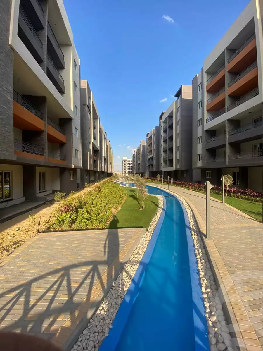 https://aqarmap.com.eg/en/listing/5664772-for-sale-cairo-6th-of-october-hadaeq-october-kmbwnd-fy-hdyq-ktwbr-rock-eden-compound-el-batal-group