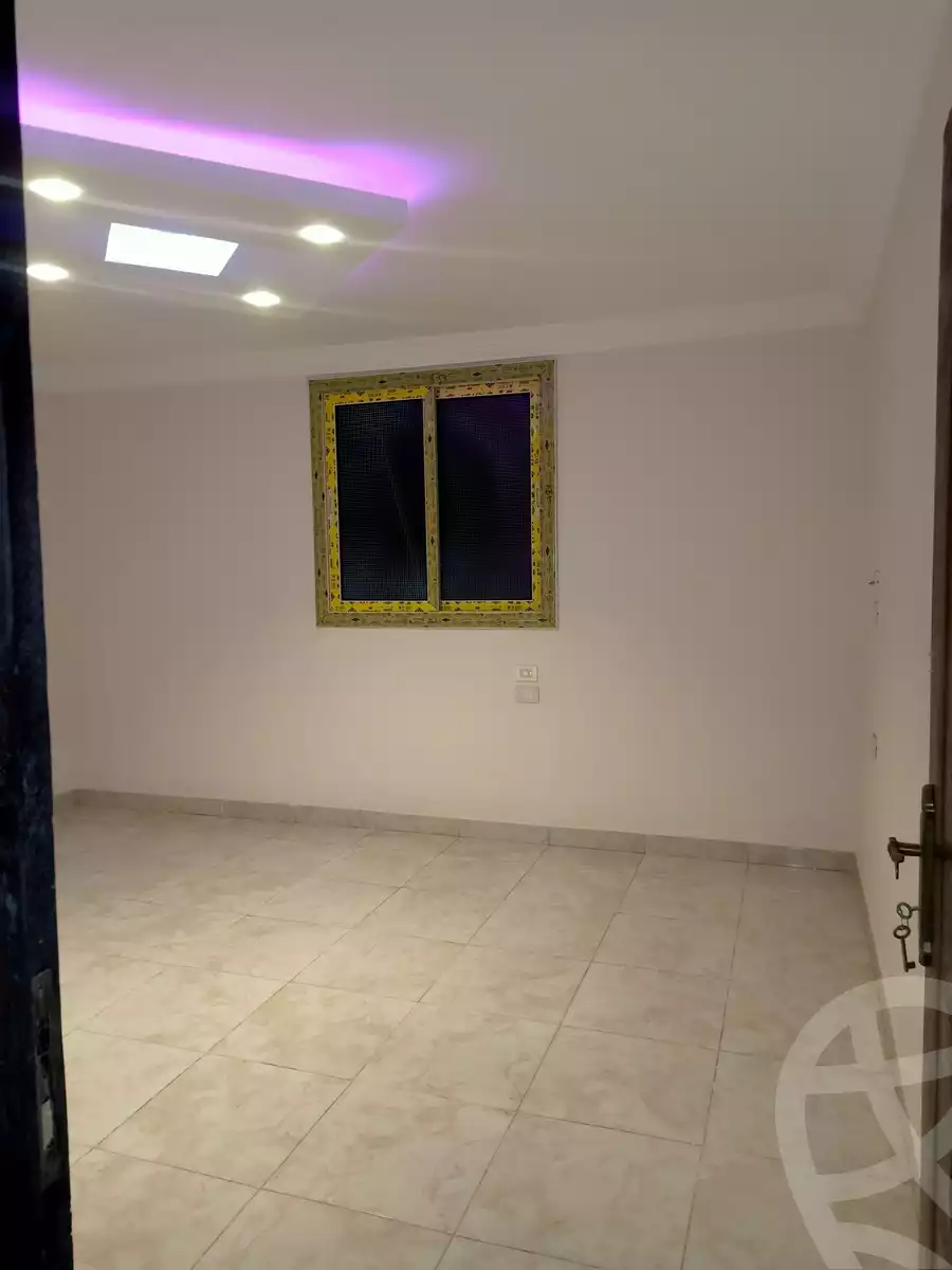 https://aqarmap.com.eg/en/listing/5665300-for-sale-cairo-helwan-hadayek-helwan-nile-corniche-st