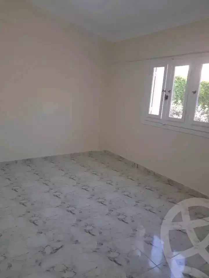 https://aqarmap.com.eg/en/listing/5666792-for-sale-alexandria-l-jmy-lbytsh-el-hanafeya-st