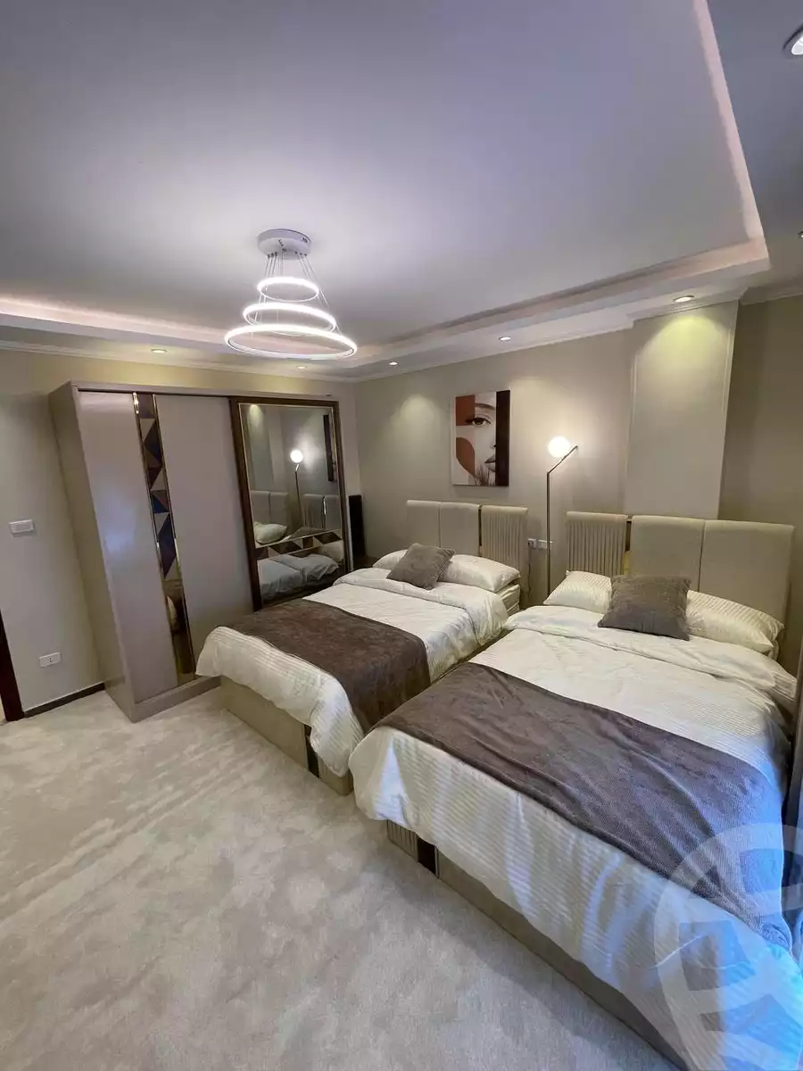 https://aqarmap.com.eg/en/listing/5667975-for-sale-cairo-new-cairo-compounds-mwrd-fq-llttwyr