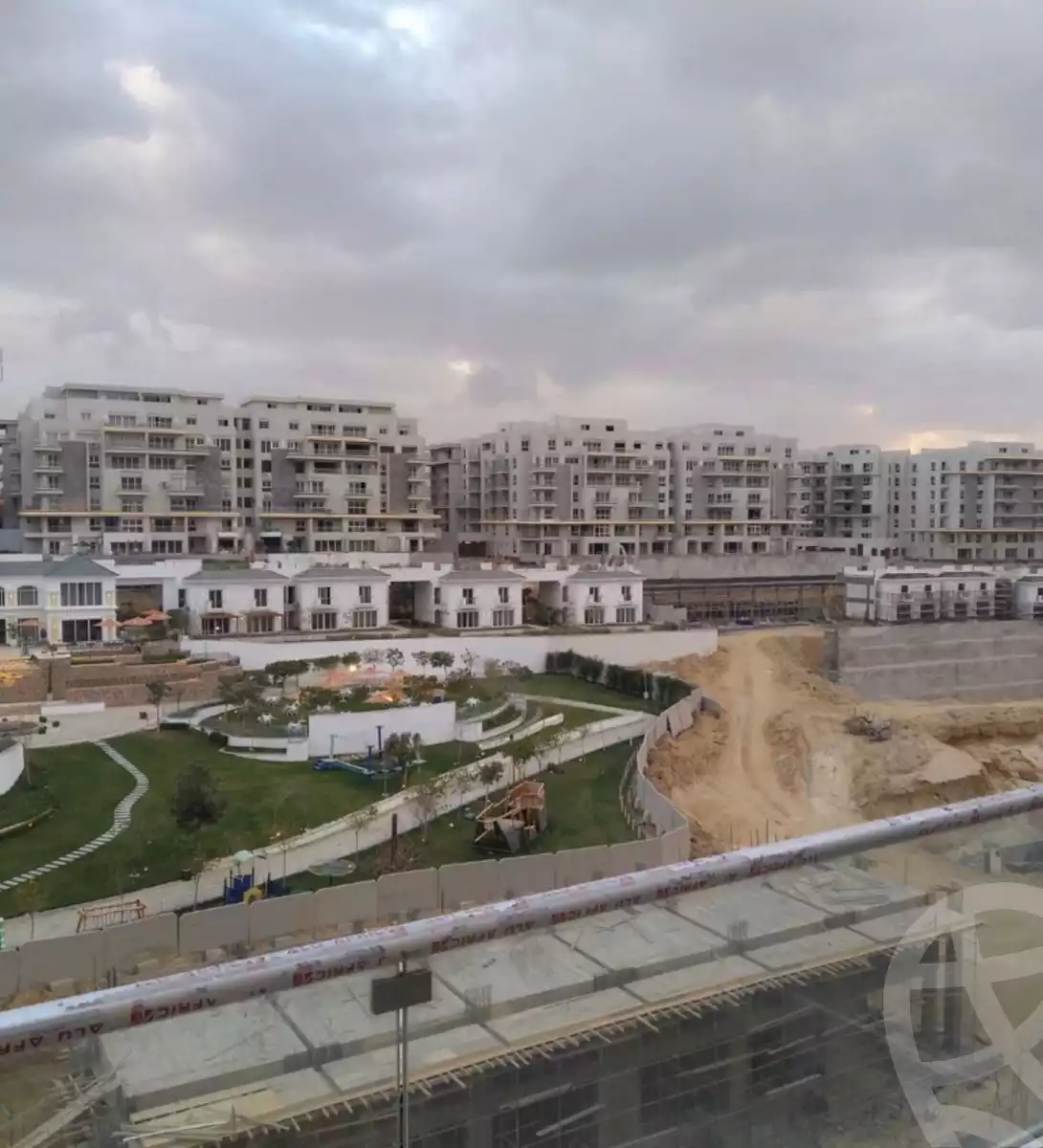 https://aqarmap.com.eg/ar/listing/5668391-for-sale-cairo-new-cairo-compounds-mwntn-fyw-y-syty-club-park-mountain-view-icity