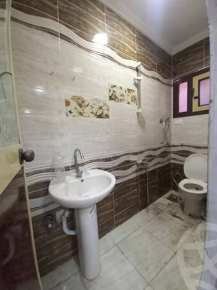 https://aqarmap.com.eg/ar/listing/5670089-for-sale-alexandria-l-jmy-lbytsh-mohamed-el-fardi-st