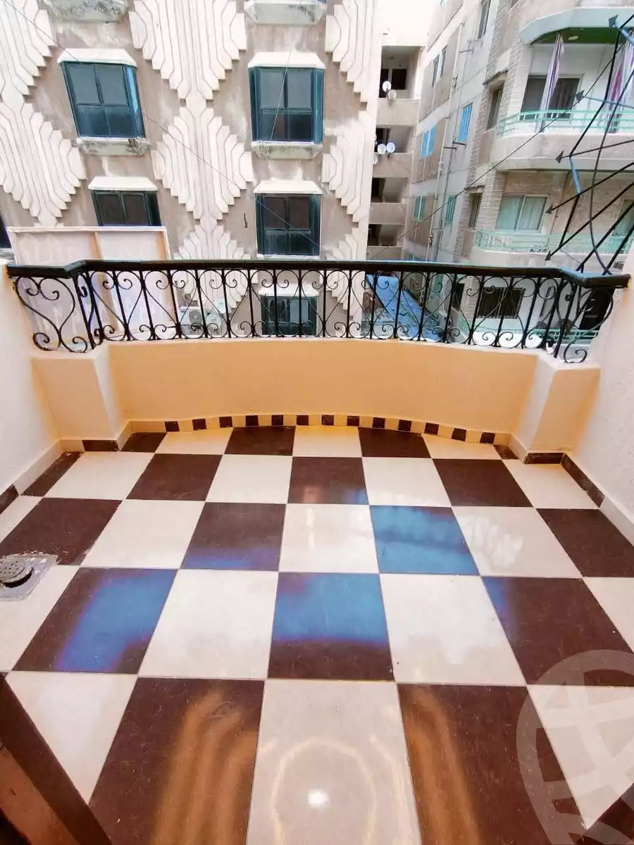 https://aqarmap.com.eg/en/listing/5671755-for-sale-alexandria-l-jmy-shataa-el-nakheel-street-2