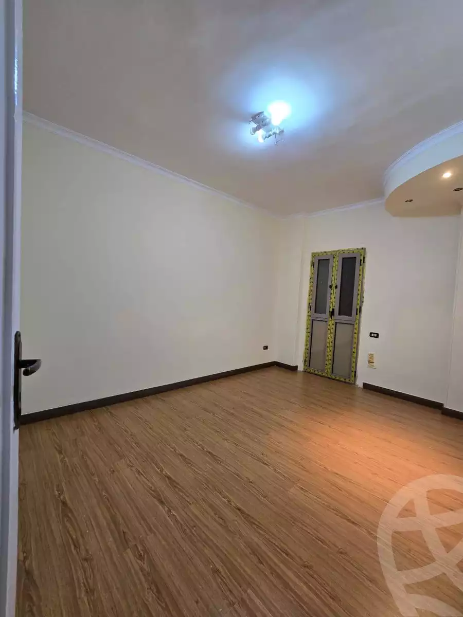 https://aqarmap.com.eg/en/listing/5672913-for-sale-cairo-ain-shams-ahmed-esmat-st