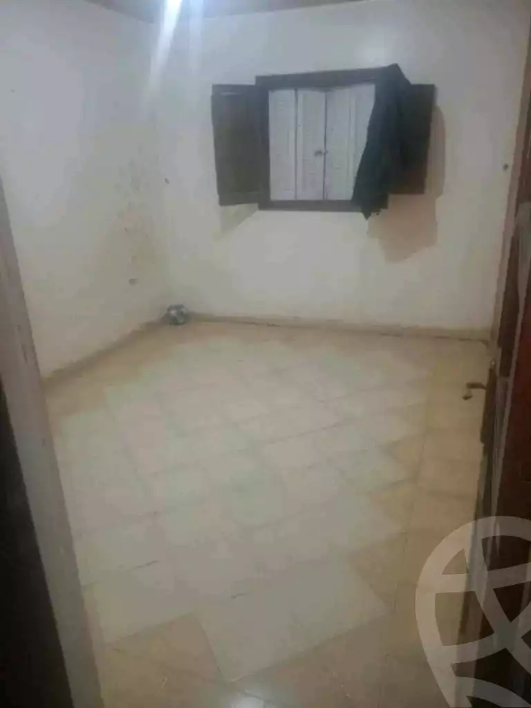 https://aqarmap.com.eg/en/listing/5672935-for-rent-alexandria-l-jmy-lbytsh-el-hay-st