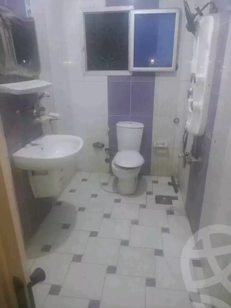 https://aqarmap.com.eg/en/listing/5672935-for-rent-alexandria-l-jmy-lbytsh-el-hay-st
