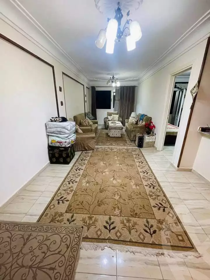 https://aqarmap.com.eg/ar/listing/5673270-for-sale-alexandria-l-jmy-lbytsh-el-saleheen-mosque-st