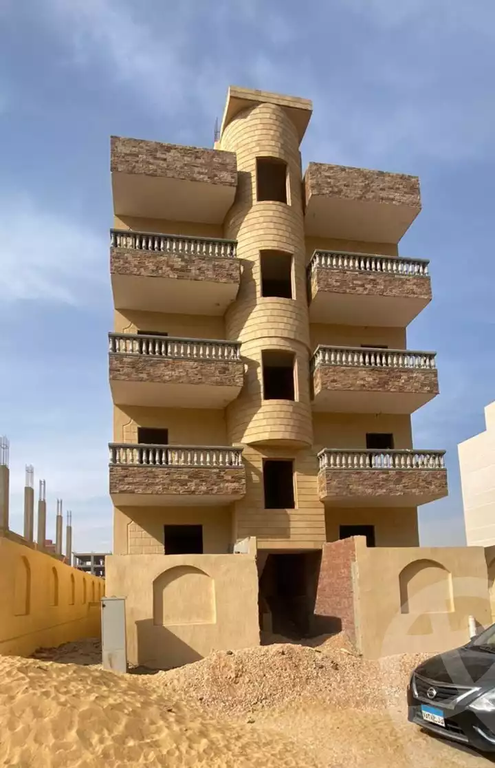 https://aqarmap.com.eg/en/listing/5674553-for-sale-cairo-6th-of-october-hadaeq-october-mosalsal-3