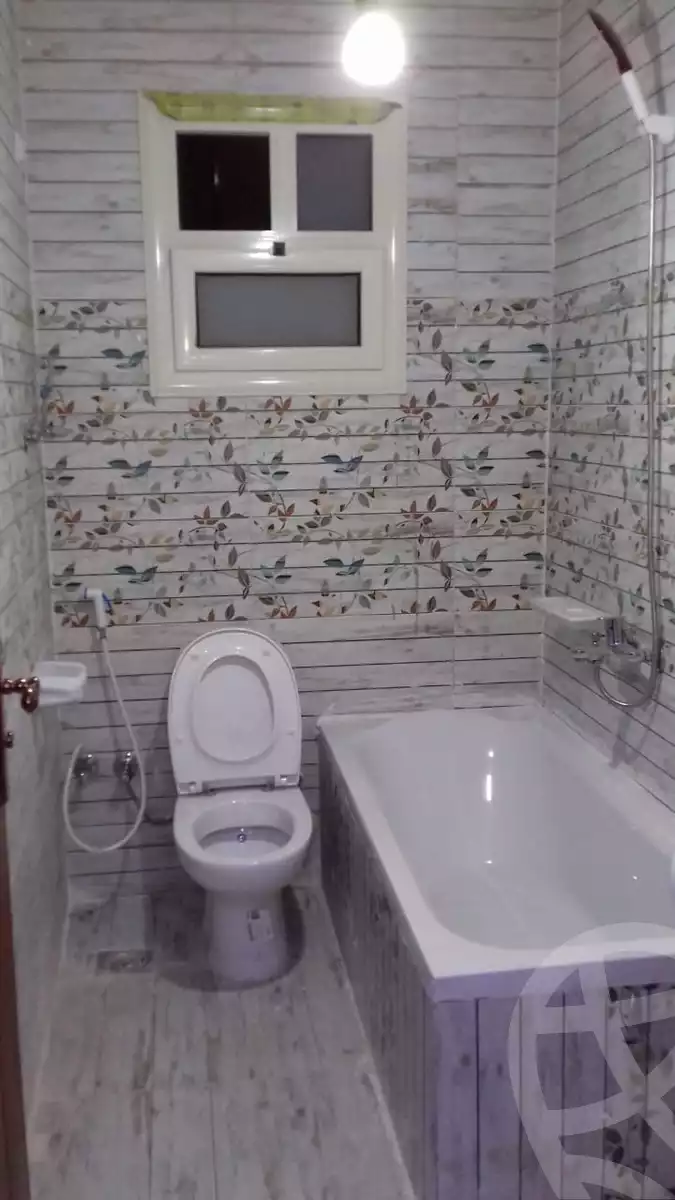 https://aqarmap.com.eg/ar/listing/5675590-for-rent-cairo-6th-of-october-el-ahyaa-neighborhood-3rd-omar-ibn-el-khattab-st