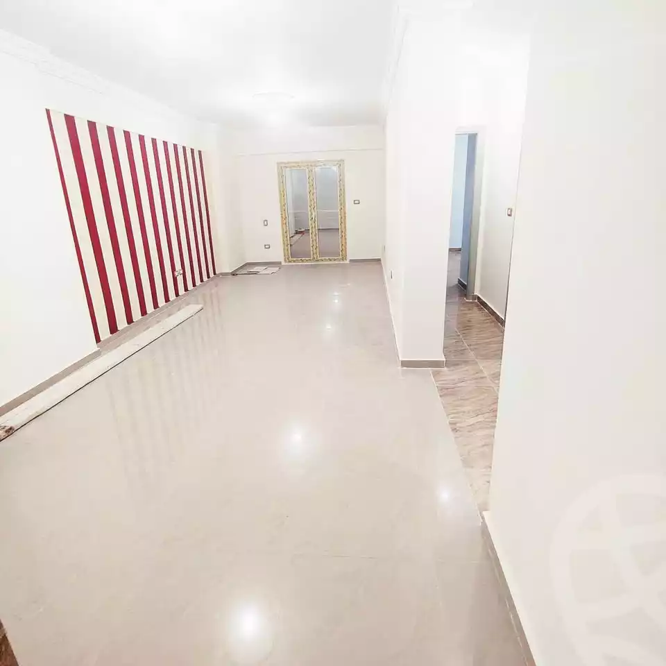 https://aqarmap.com.eg/en/listing/5675899-for-sale-alexandria-el-asafra-l-sfr-bhry