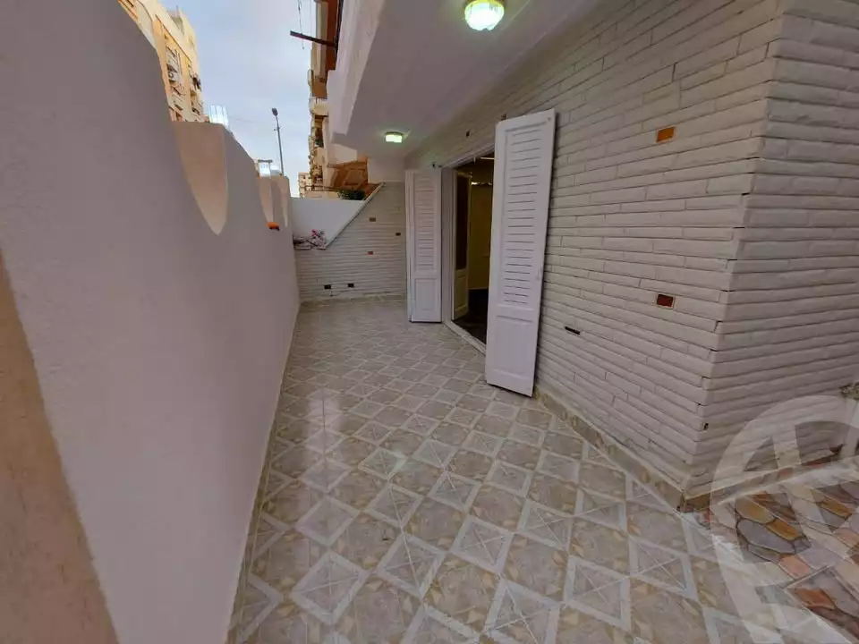 https://aqarmap.com.eg/en/listing/5676099-for-sale-alexandria-l-jmy-shataa-el-nakheel