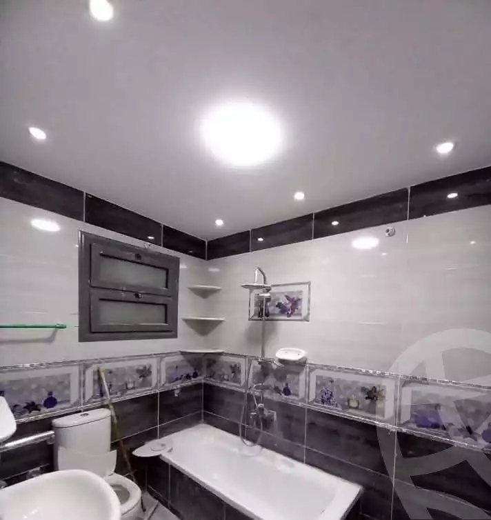 https://aqarmap.com.eg/en/listing/5677355-for-sale-alexandria-l-jmy-lbytsh-al-nouqrashi-st