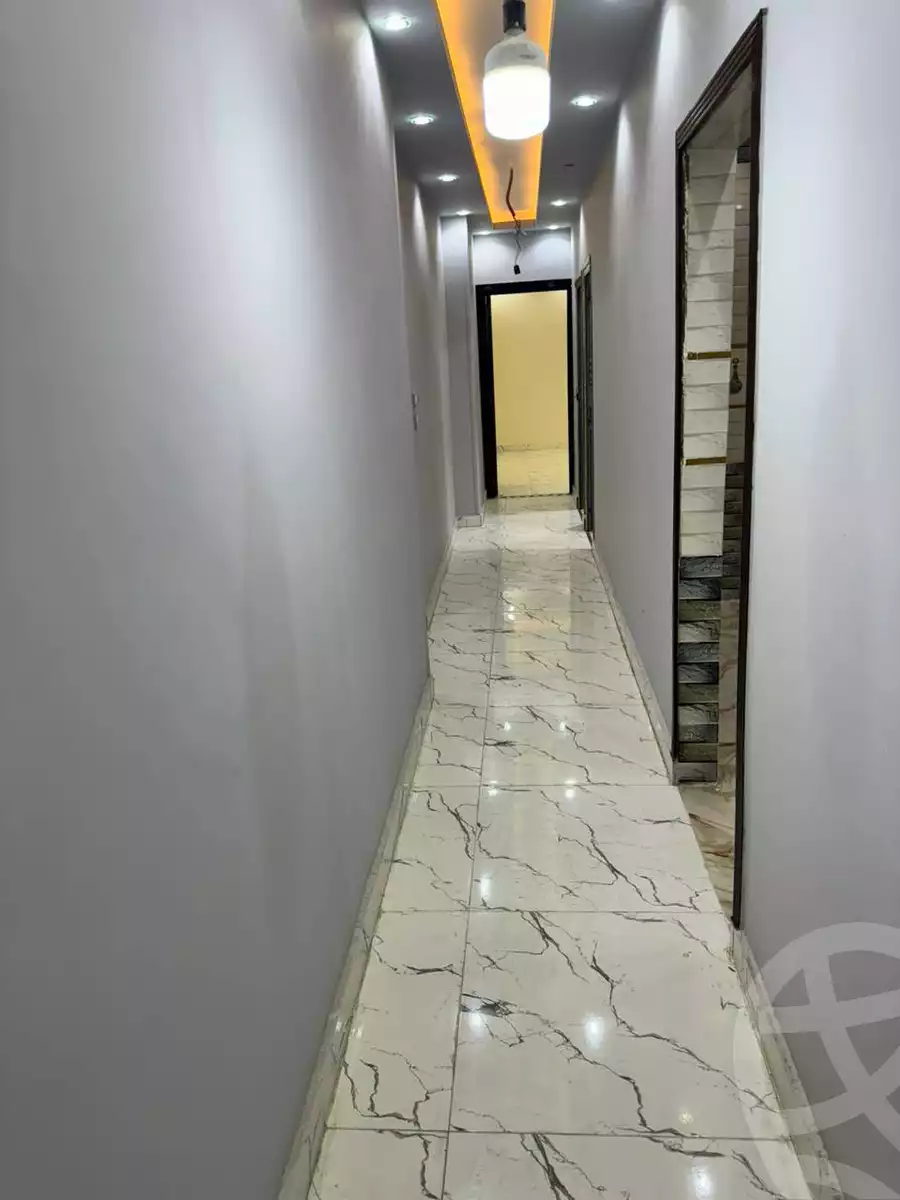 https://aqarmap.com.eg/en/listing/5679815-for-sale-cairo-helwan-hadayek-helwan-nile-corniche-st