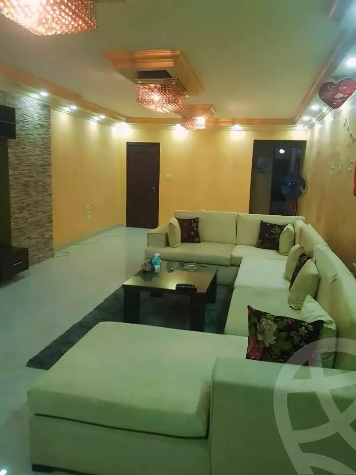 https://aqarmap.com.eg/en/listing/5679881-for-sale-cairo-el-haram-abo-el-feda-st