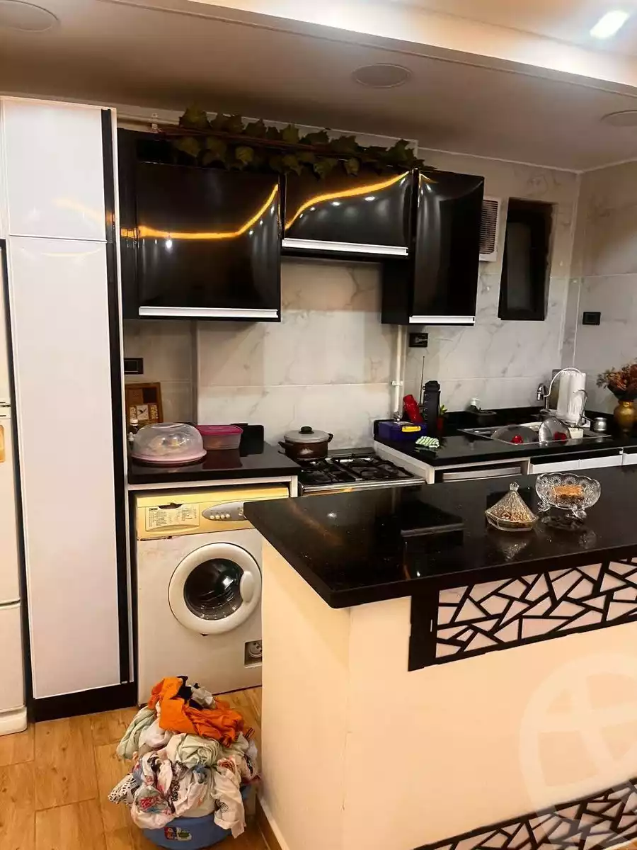 https://aqarmap.com.eg/en/listing/5680824-for-sale-alexandria-l-jmy-lbytsh-el-tayar-st