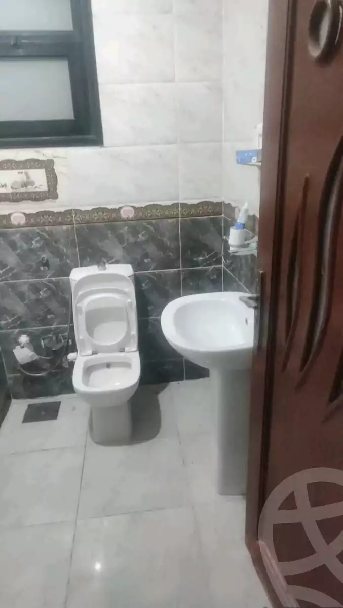 https://aqarmap.com.eg/ar/listing/5682257-for-sale-alexandria-l-jmy-el-hanouvel-el-kholafaa-el-rashdeen-st