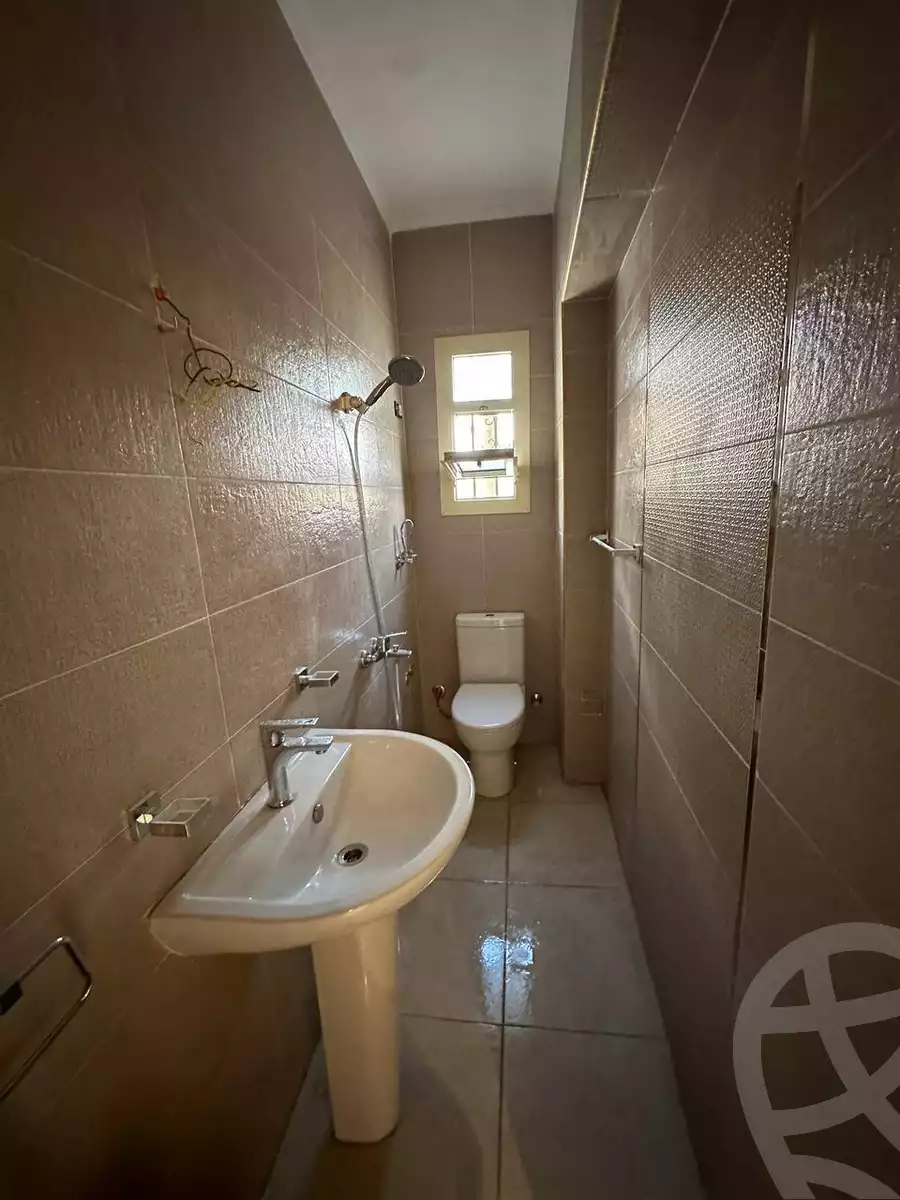 https://aqarmap.com.eg/en/listing/5682385-for-sale-cairo-mokattam-el-hadabah-el-wosta-8th-zone
