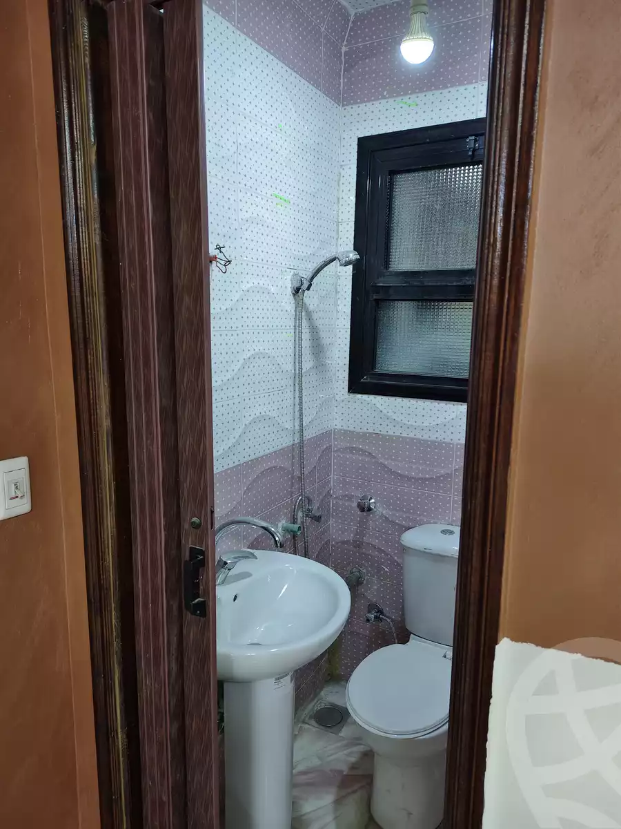 https://aqarmap.com.eg/ar/listing/5684343-for-sale-cairo-faisal-kafr-tohormos-queen-nazli-st