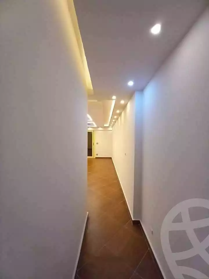 https://aqarmap.com.eg/en/listing/5685043-for-sale-alexandria-l-jmy-lbytsh-mohamed-el-fardi-st
