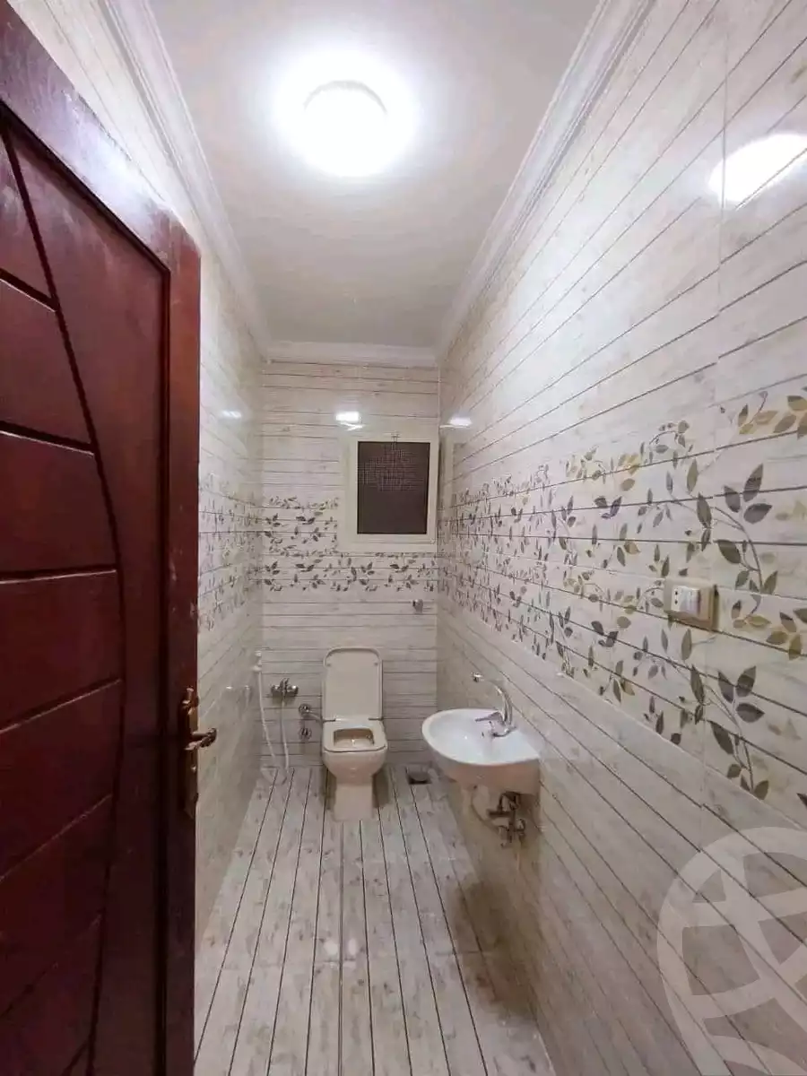 https://aqarmap.com.eg/en/listing/5685137-for-sale-alexandria-l-jmy-lbytsh-el-hanafeya-st