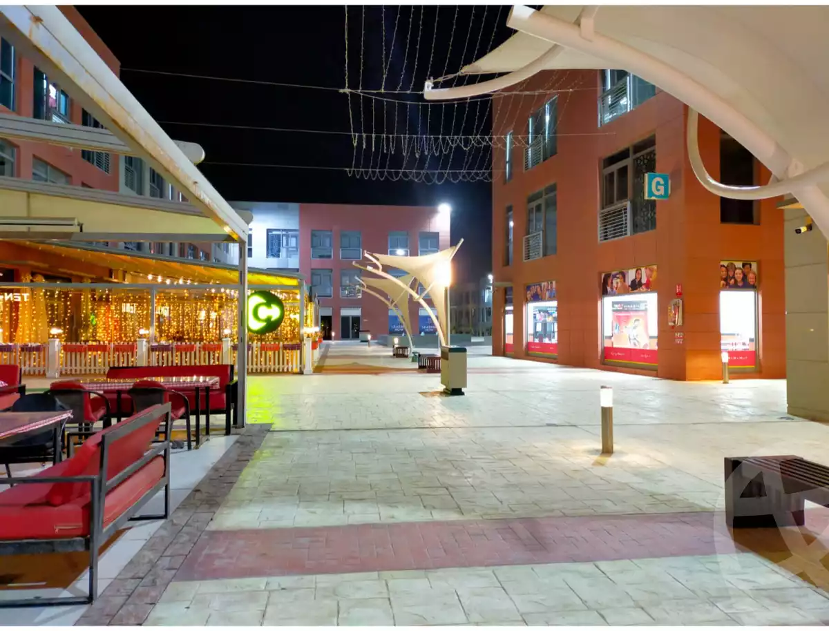 https://aqarmap.com.eg/ar/listing/5685578-for-sale-cairo-el-sheikh-zayed-city-compounds-the-courtyard-mall-dorra