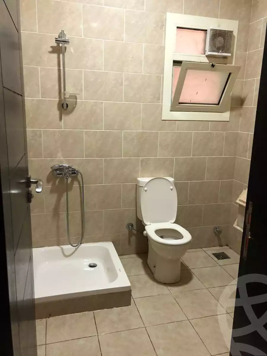 https://aqarmap.com.eg/en/listing/5685665-for-sale-cairo-el-sheikh-zayed-city-compounds-dh-drys