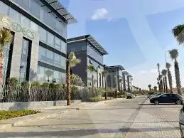 https://aqarmap.com.eg/en/listing/5686511-for-sale-cairo-new-cairo-compounds-cairo-business-park-the-hive-24-hub-misr-italia