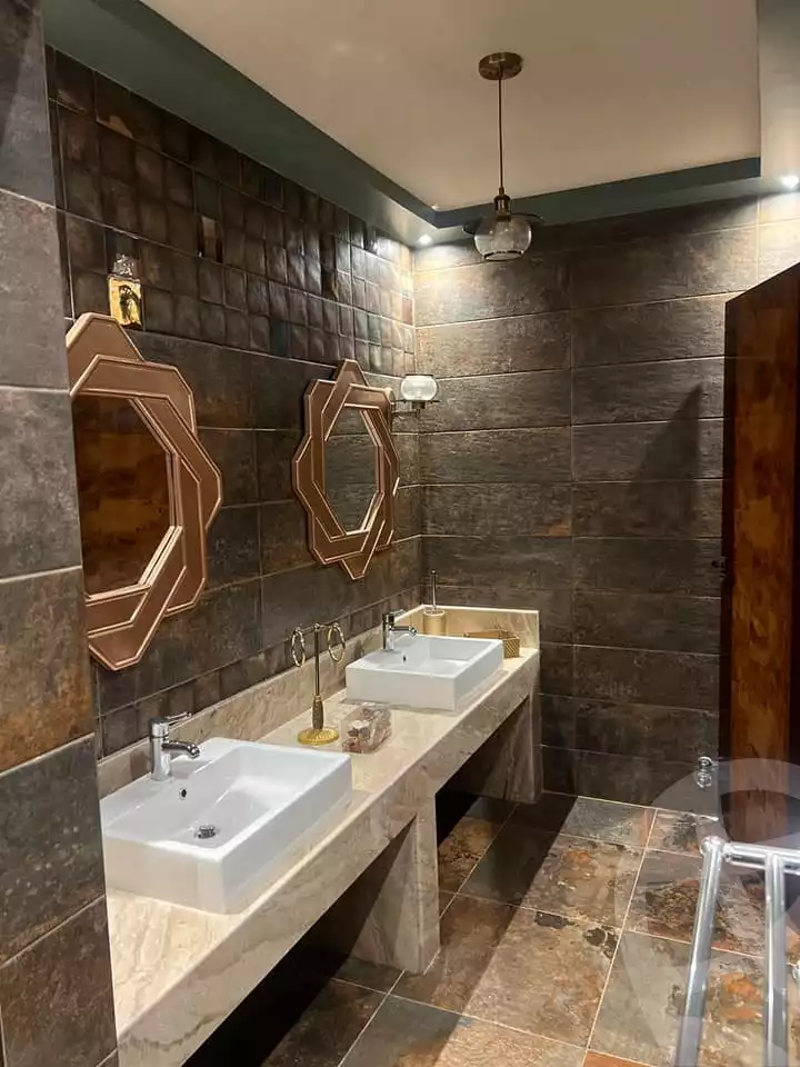 https://aqarmap.com.eg/en/listing/5690888-for-sale-cairo-mokattam-lhdb-l-ly-hy-lqswr