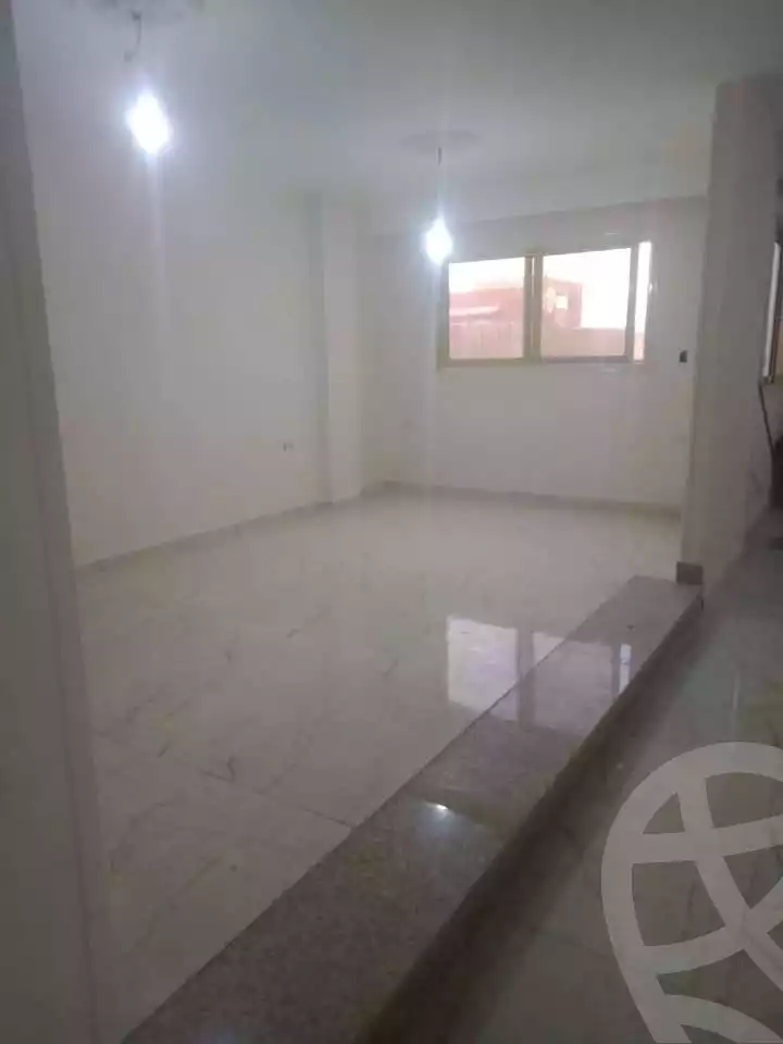 https://aqarmap.com.eg/ar/listing/5692089-for-rent-cairo-mokattam-lhdb-l-ly-s-zone