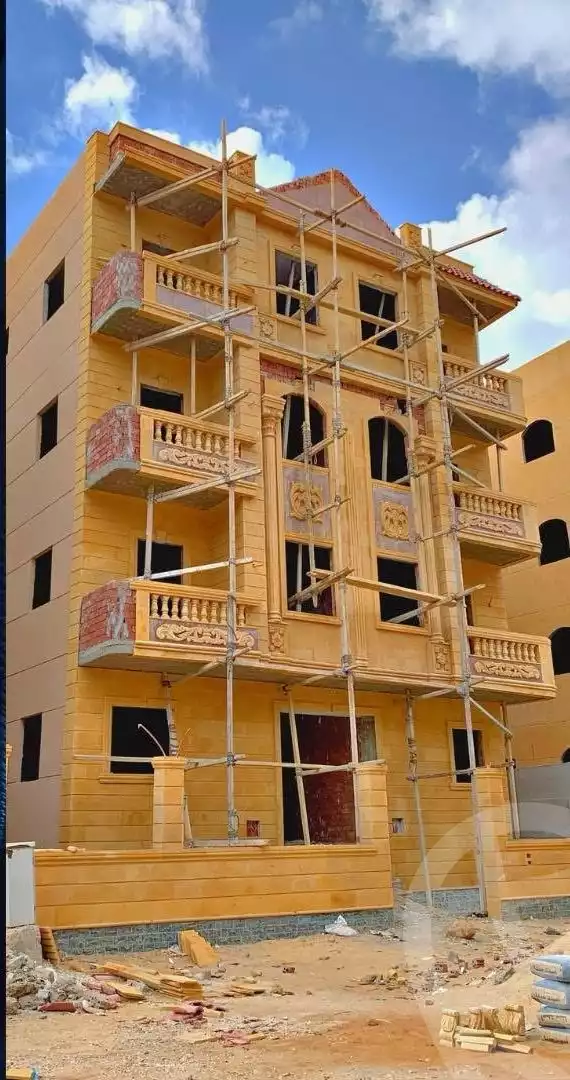 https://aqarmap.com.eg/ar/listing/5692603-for-sale-cairo-mokattam-el-hadabah-el-wosta-el-mantaqa-el-olaa-baron-school-street