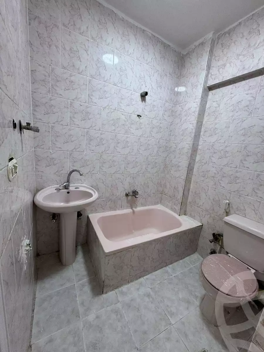 https://aqarmap.com.eg/en/listing/5693612-for-sale-alexandria-l-jmy-shataa-el-nakheel