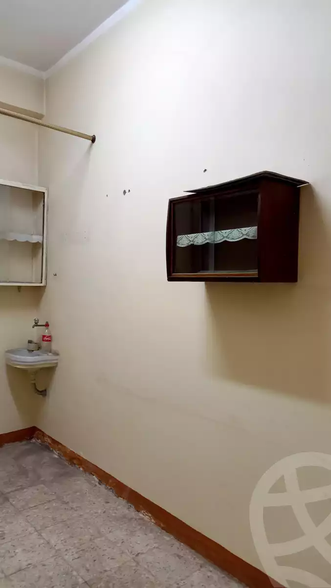 https://aqarmap.com.eg/en/listing/5694829-for-sale-cairo-shoubra-jzyr-bdrn-ibn-al-rashid-st