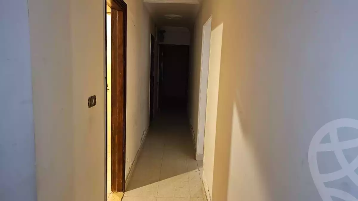 https://aqarmap.com.eg/ar/listing/5695873-for-sale-cairo-new-cairo-el-narges-el-narges-omarat-abdul-rahman-al-rafie-st