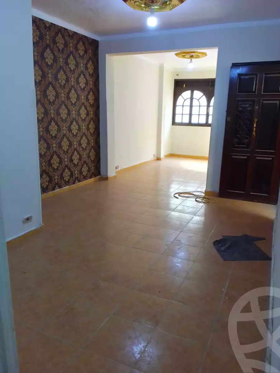 https://aqarmap.com.eg/ar/listing/5696515-for-sale-cairo-el-haram-shareaa-khatem-el-morsalen