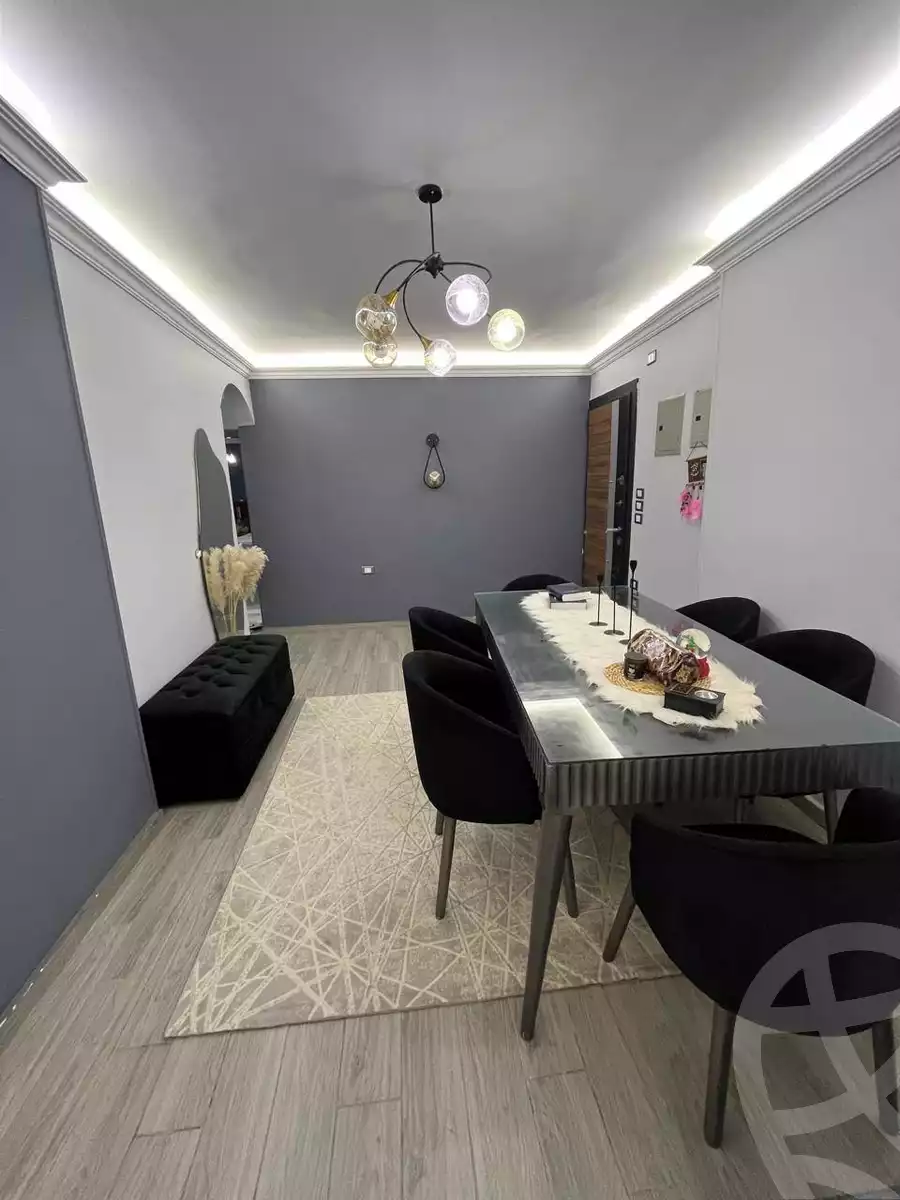 https://aqarmap.com.eg/en/listing/5696647-for-sale-cairo-ain-shams-yn-shms-lgrby-shr-qsr-fhmy